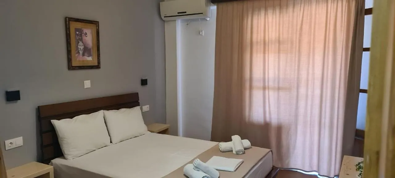 Apartahotel Apart-Hotel Llazari Himarë