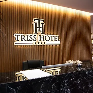 triss-hotel.hotels-in-tirana.com/