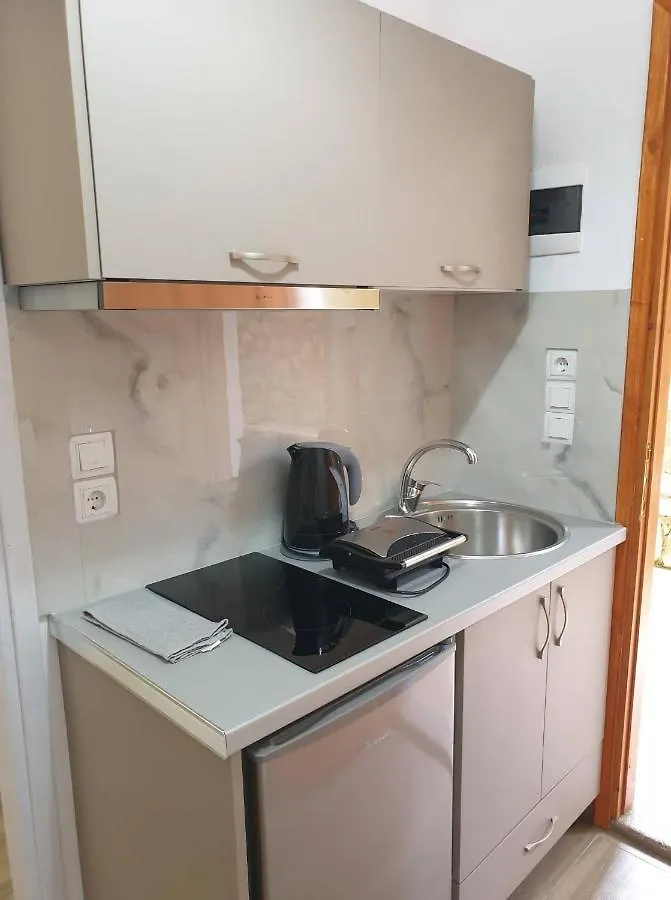 Apart-Hotel Llazari Himara Hotel apartamentowy